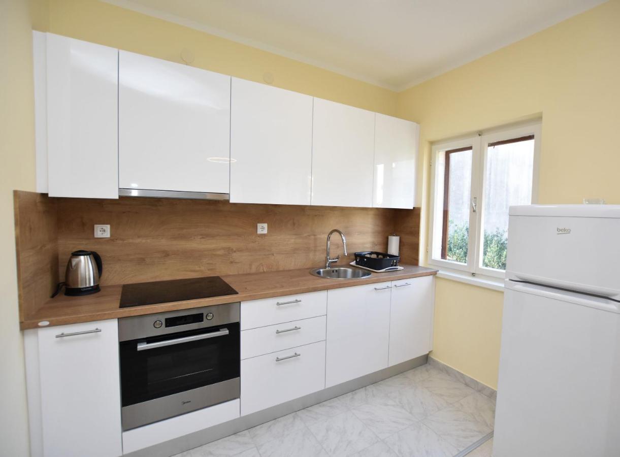 Apartment Ruzica プリモシュテン エクステリア 写真