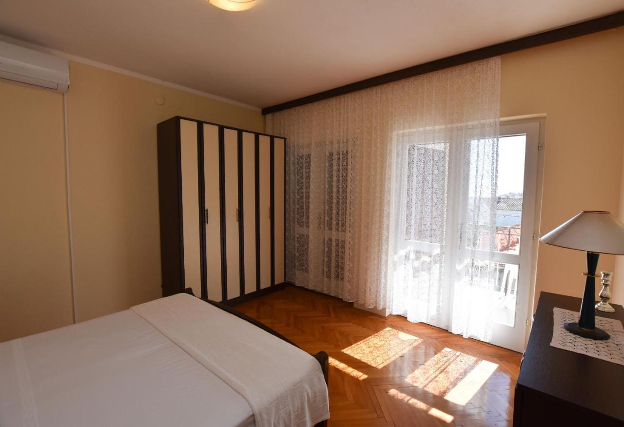 Apartment Ruzica プリモシュテン エクステリア 写真