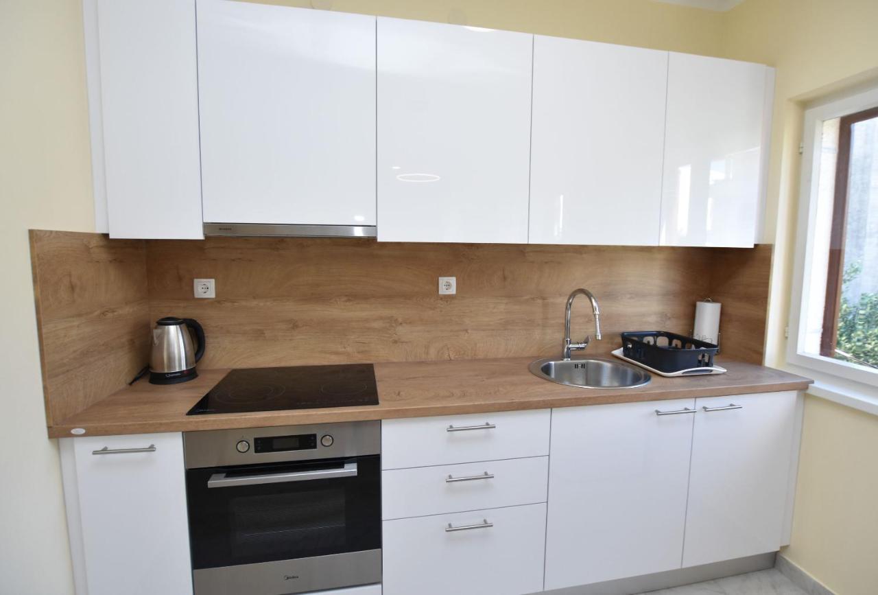 Apartment Ruzica プリモシュテン エクステリア 写真