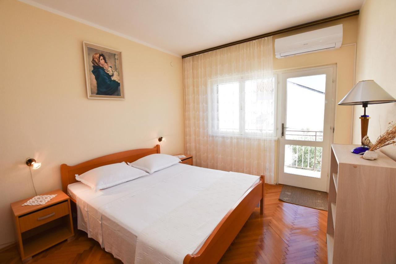 Apartment Ruzica プリモシュテン エクステリア 写真